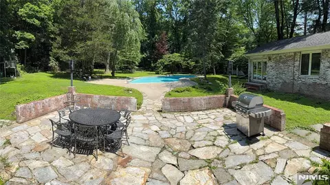 Exterior - 25 Ackerman Rd, Saddle River, NJ 07458 photo 2 of 2