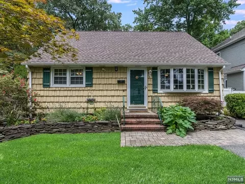 7 Ridge Pl, Wayne, NJ 07470 photo 1