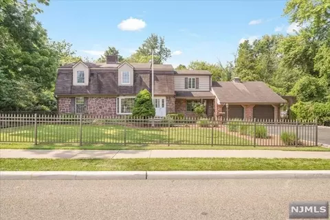 270 High St, Closter, NJ 07624