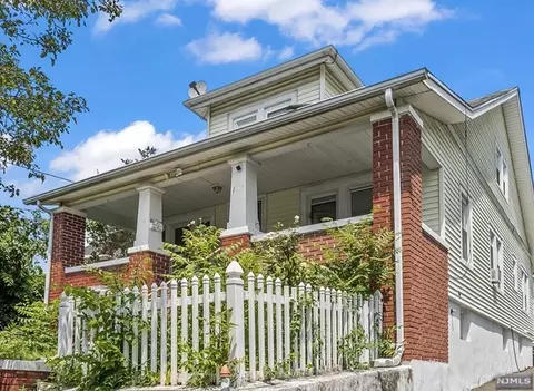 104-106 Coral St, Paterson, NJ 07522