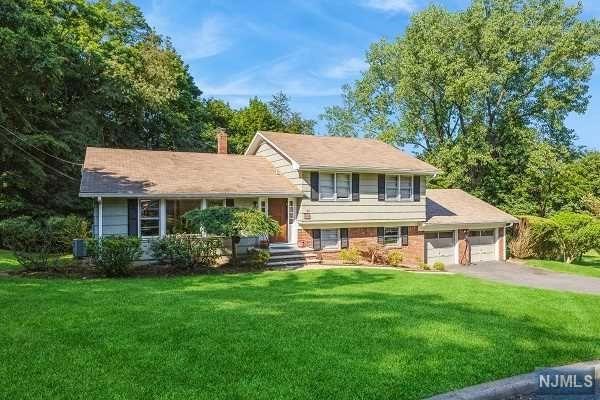 125 Schraalenburgh Rd, Haworth, NJ 07641 - Movoto.com