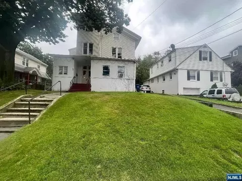 117 Clinton Pl, Hackensack, NJ 07601 photo 1