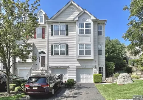 563 Coventry Dr, Nutley, NJ 07110 photo 1