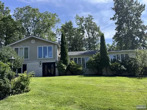 23 Timothy Rd, Wayne, NJ 07470 photo 1