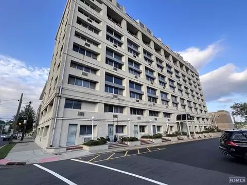 40 Fayette St #47, Perth Amboy, NJ 08861