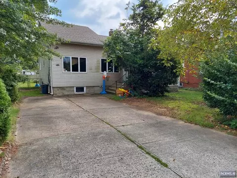 17 Maple Ave, Montville Township, NJ 07058 photo 1