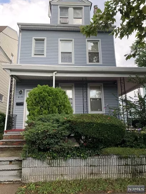 617-619 E 24th St, Paterson, NJ 07514