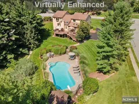 6 Roberts Rd, Randolph, NJ 07869 photo 1
