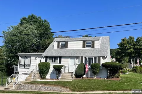 70 Elm Ave, Fairview, NJ 07022