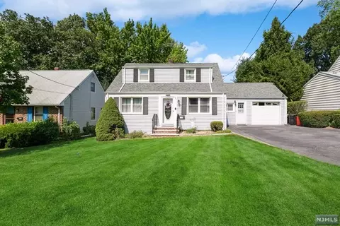 268 E Madison Ave, Dumont, NJ 07628