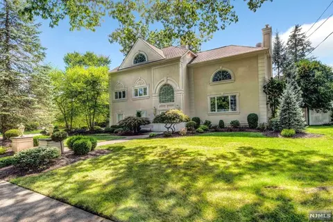 38 Huff Rd, Wayne, NJ 07470 photo 1