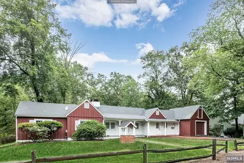 570 Brookside Ave, Allendale, NJ 07401