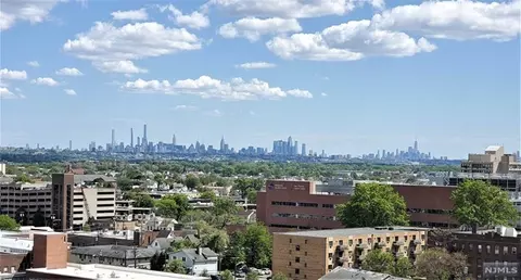 150 Overlook Ave #9D, Hackensack, NJ 07601 photo 1