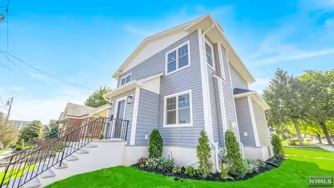 250 Coolidge Ave, Hasbrouck Heights, NJ 07604