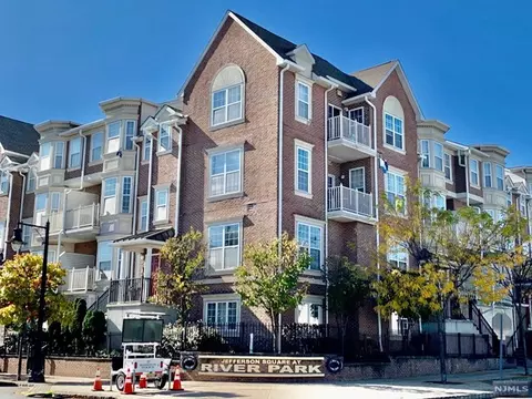 200 Dey St #280, Harrison, NJ 07029