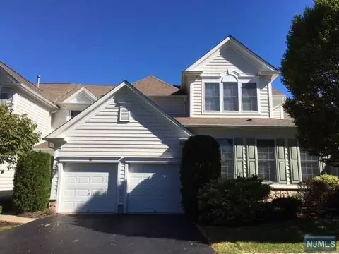 50 Thistle Dr, Paramus, NJ 07652 photo 1