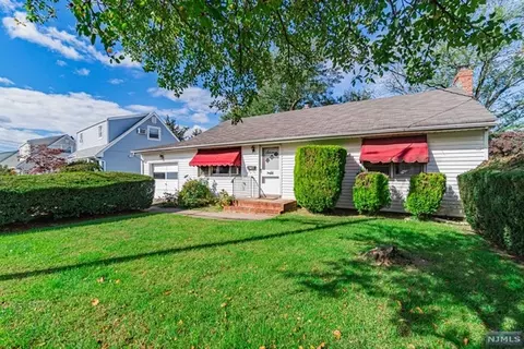 7 Calvin Ave, Lodi, NJ 07644