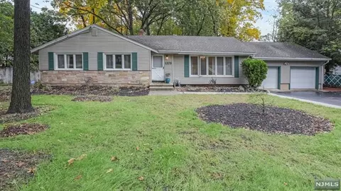 1378 Alps Rd, Wayne, NJ 07470 photo 1