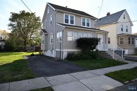 23 Van Orden Pl, Hackensack, NJ 07601