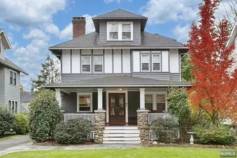 30 Lenox Ave, Ridgewood, NJ 07450