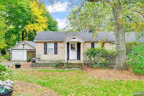 46 Upper Saddle River Rd, Montvale, NJ 07645