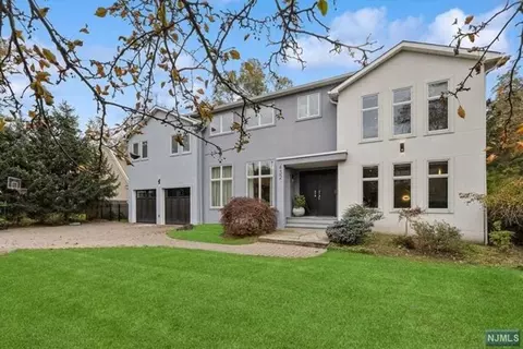 432 Homans Ave, Closter, NJ 07624