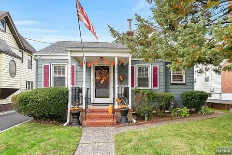 162 Belford Ave, Rutherford, NJ 07070