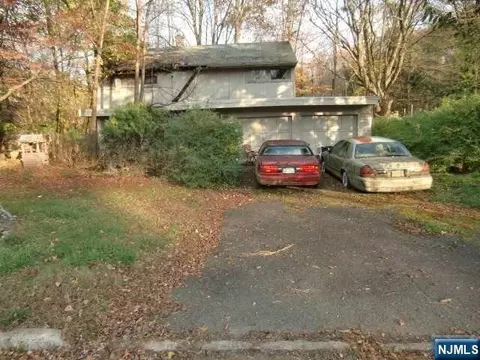71 W Saddle River Rd # -L, Waldwick, NJ 07463