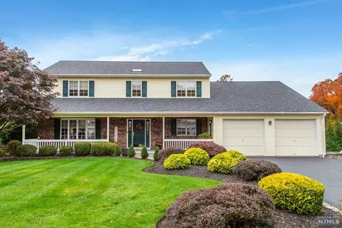 20 Dave Espie Way, Wayne, NJ 07470 photo 1
