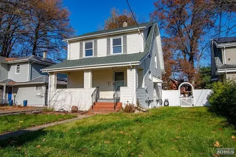 313 Rosemont Pl, Englewood, NJ 07631