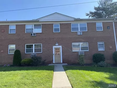 36 Knox Ter, Wayne, NJ 07470