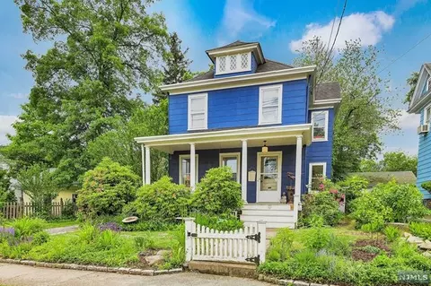 316 Dayton St, Ridgewood, NJ 07450