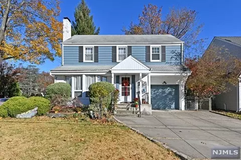 192 Jefferson Ave, River Edge, NJ 07661