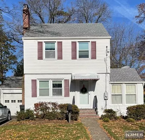 180 Manning Ave, River Edge, NJ 07661