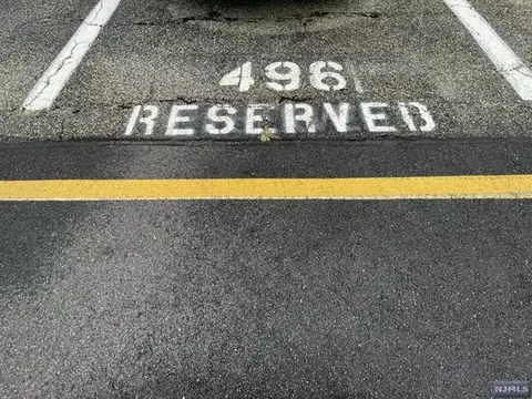 1042 Cricket Ln #1042, Woodbridge, NJ 07095