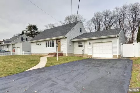 23 Hamilton Ave, Wayne, NJ 07470 photo 1