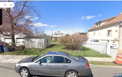 Holt Street, Hackensack, NJ 07601