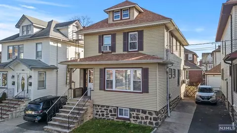 586 Saint Pauls Ave, Cliffside Park, NJ 07010