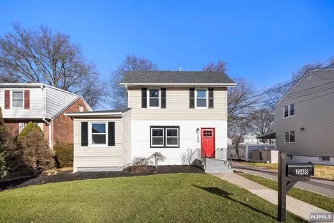 248 Lexington Ave, Dumont, NJ 07628