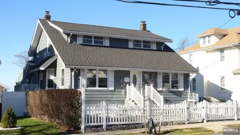126 Palisade Ave, Bogota, NJ 07603