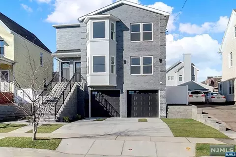 505 Devon St, Kearny, NJ 07032 photo 1