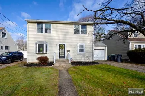 183 New York Ave, Bergenfield, NJ 07621