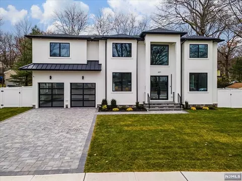 407 Willard Rd, Paramus, NJ 07652 photo 1