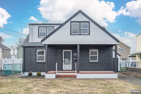 603 Elm Ave, Saddle Brook, NJ 07663