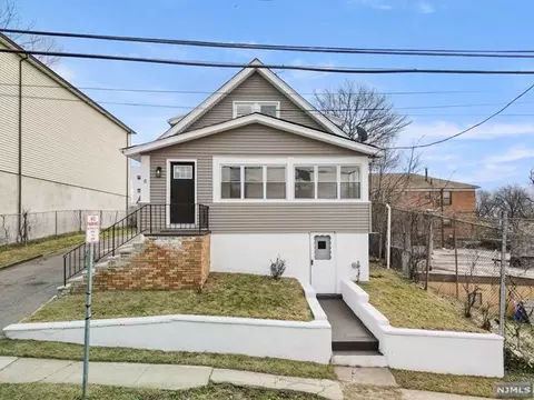 8-10 Orchard Pl, Irvington, NJ 07111