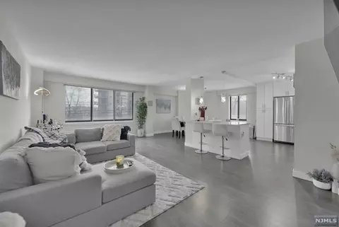 307 Prospect Ave #2A, Hackensack, NJ 07601