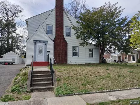 5-32 Essex Pl, Fair Lawn, NJ 07410