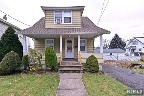 156 9th Ave, Hawthorne, NJ 07506