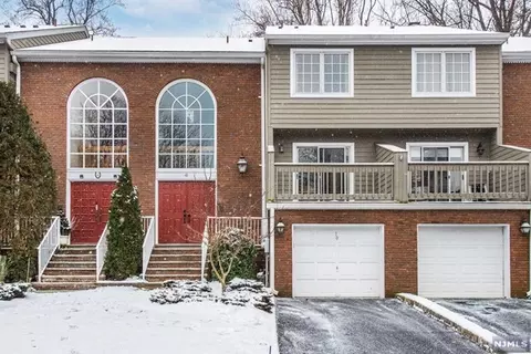 10 Fells Manor Rd #10, Caldwell, NJ 07006