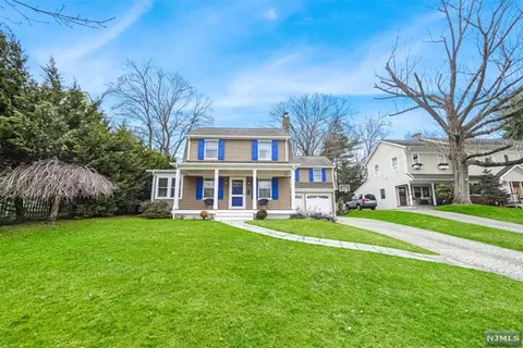 170 Hardenburgh Ave, Demarest, NJ 07627